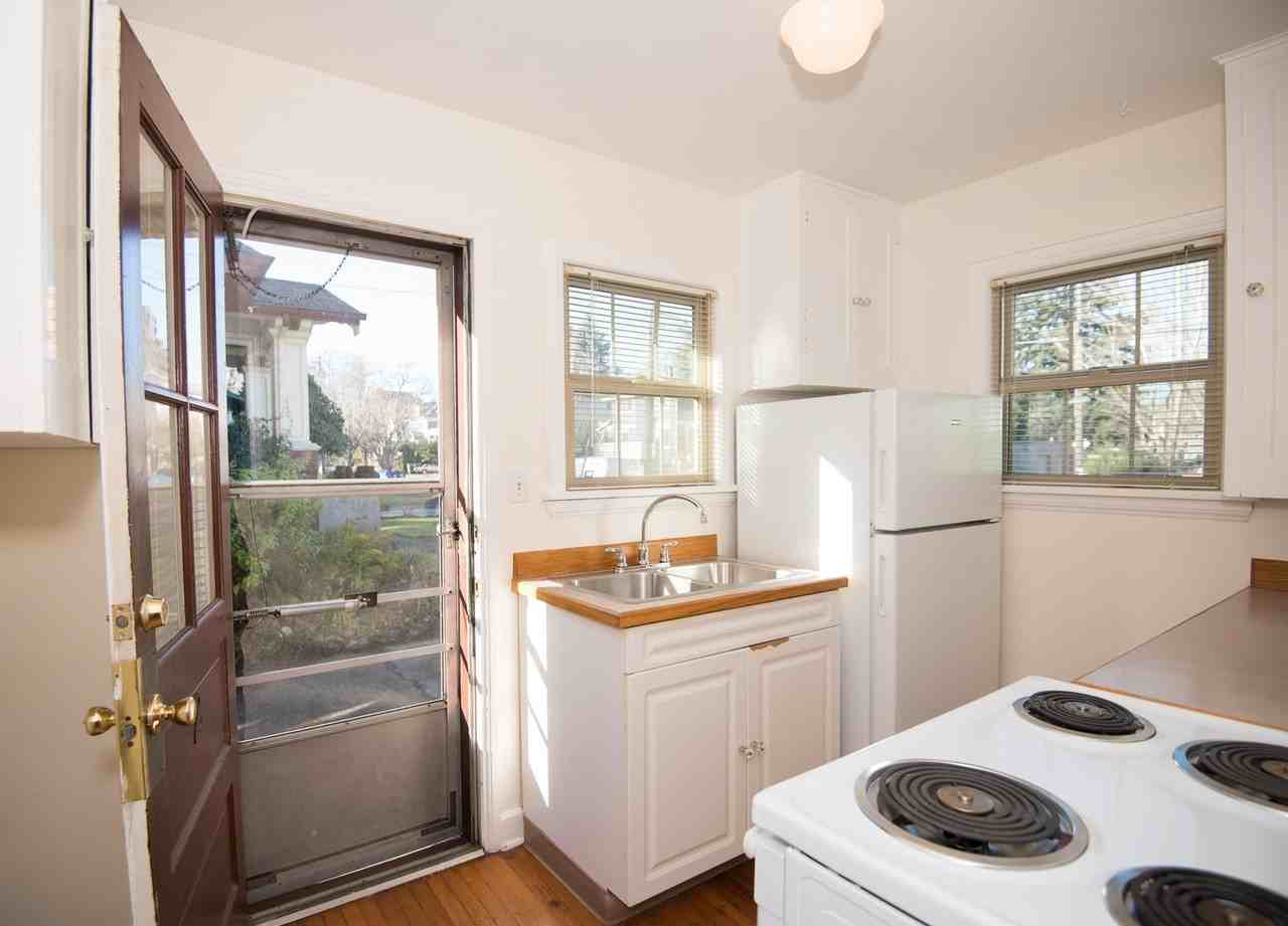 Sandringham Apartments - Photo 6 of 20