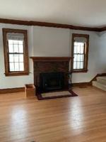 featured image of 225 W Kent Rd