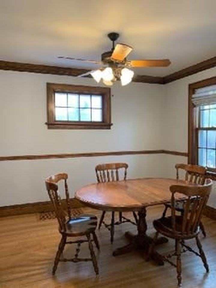 225 W Kent Rd - Photo 6 of 26