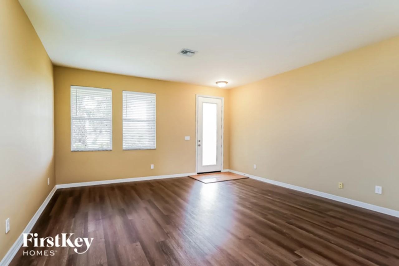 16092 Badalona Dr - Photo 2 of 15