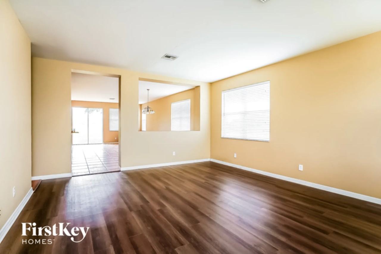 16092 Badalona Dr - Photo 3 of 15