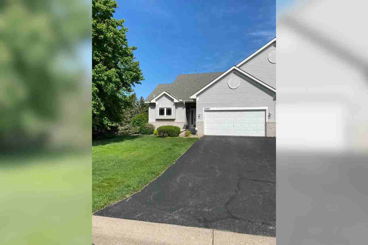 14493 Hummingbird St Nw - Photo 2 of 18