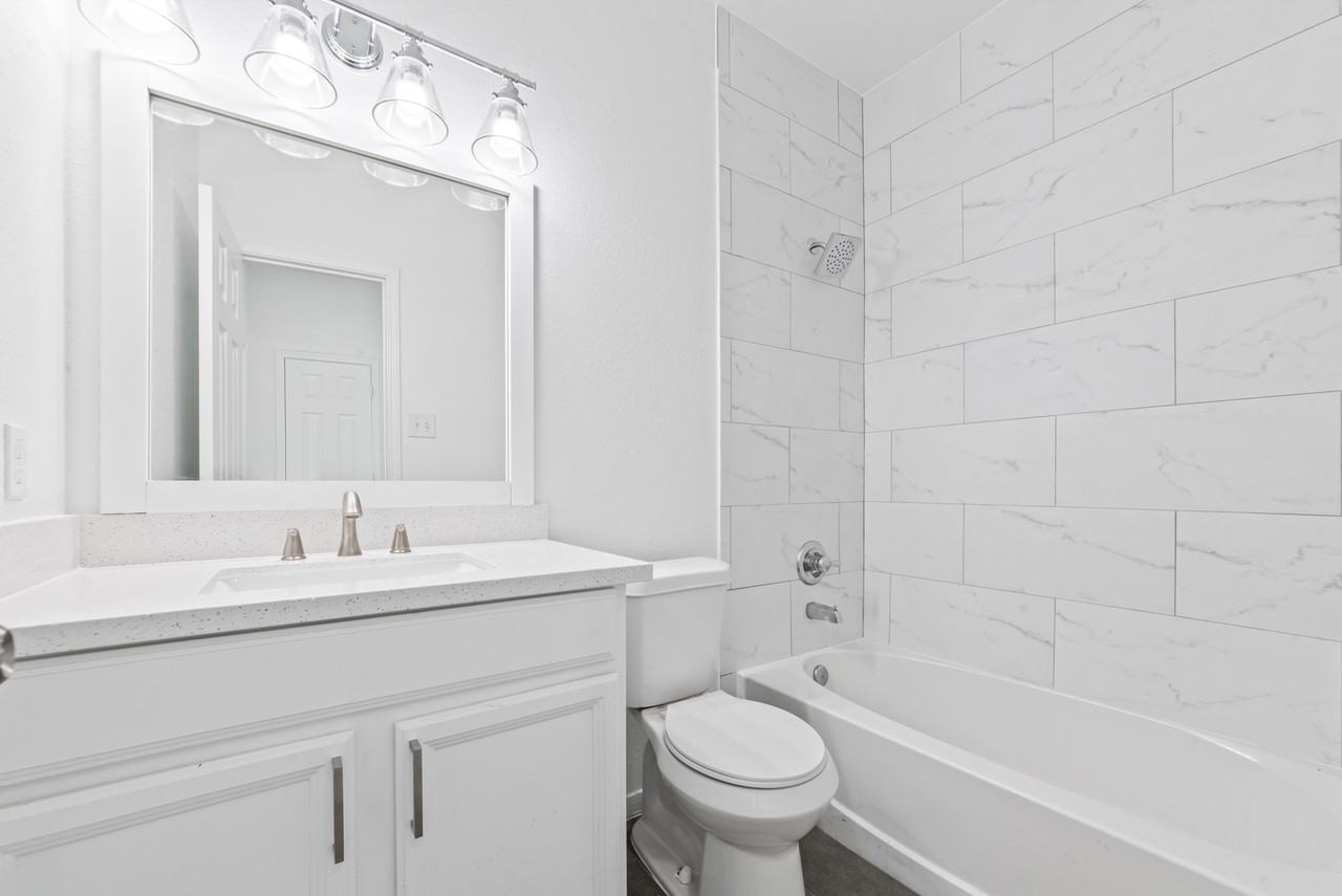 13112 Trail Manor Dr #1 - Photo 5 of 21