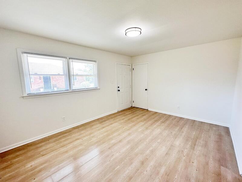 815 Dana Pl - Photo 3 of 8