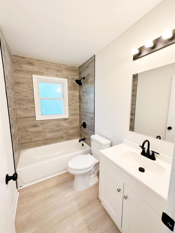 815 Dana Pl - Photo 4 of 8