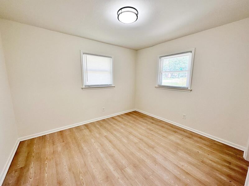 815 Dana Pl - Photo 7 of 8