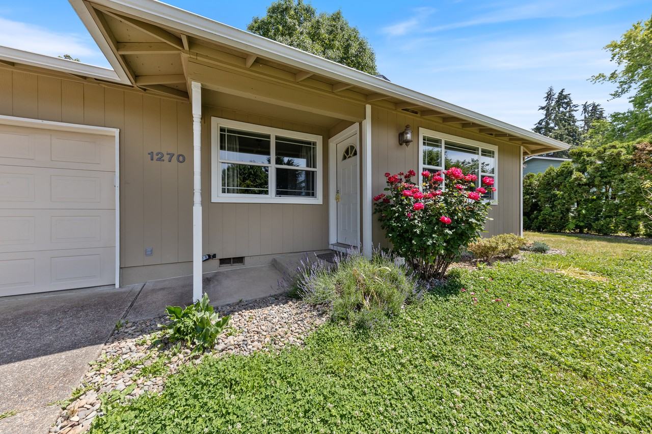 1270 N Adams St #1 - Photo 2 of 22