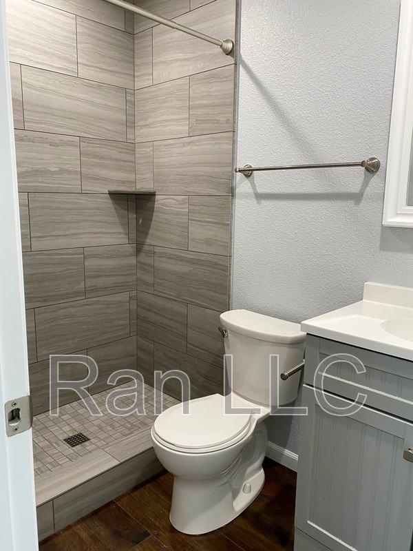 229 W Pueblo St #2 - Photo 6 of 20