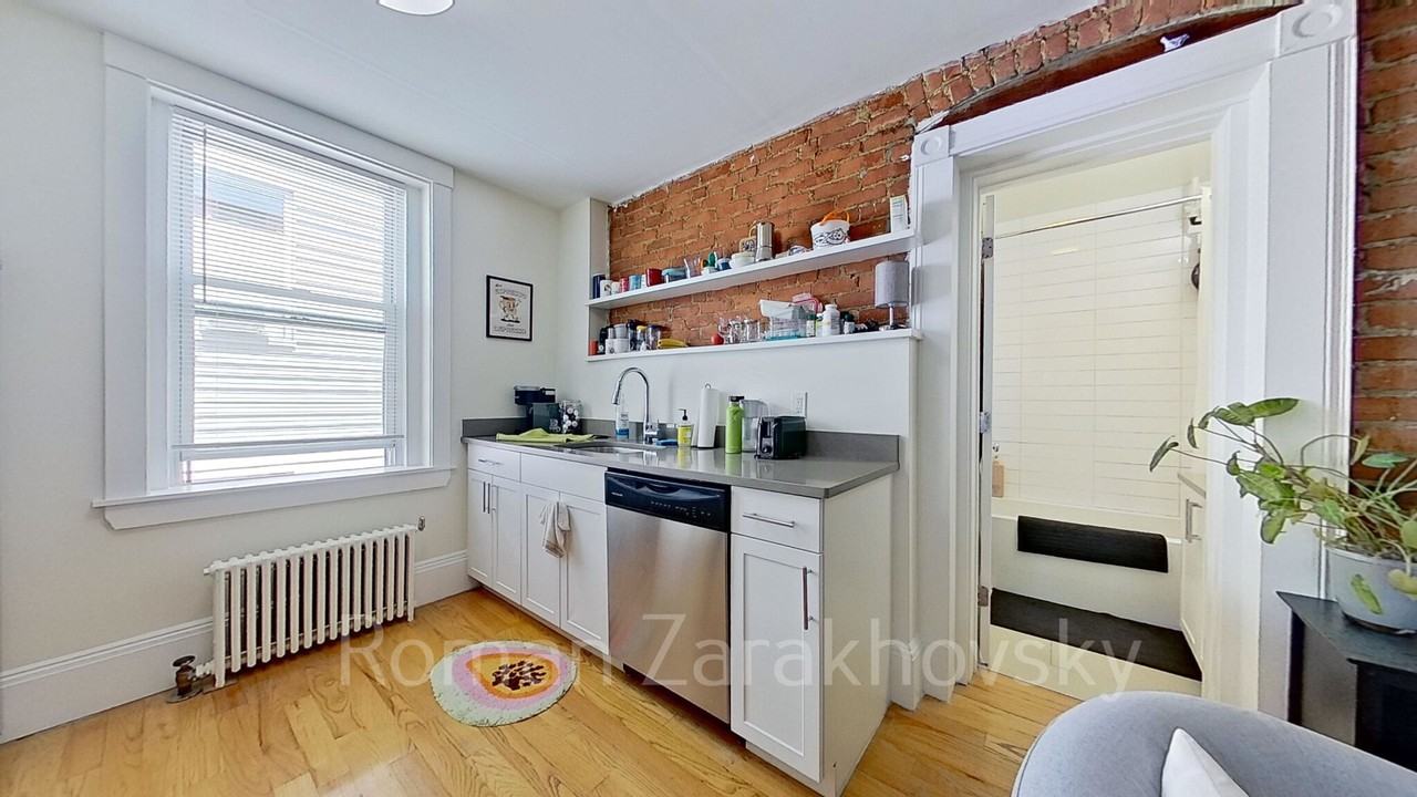83 Harvard St #20A - Photo 3 of 28