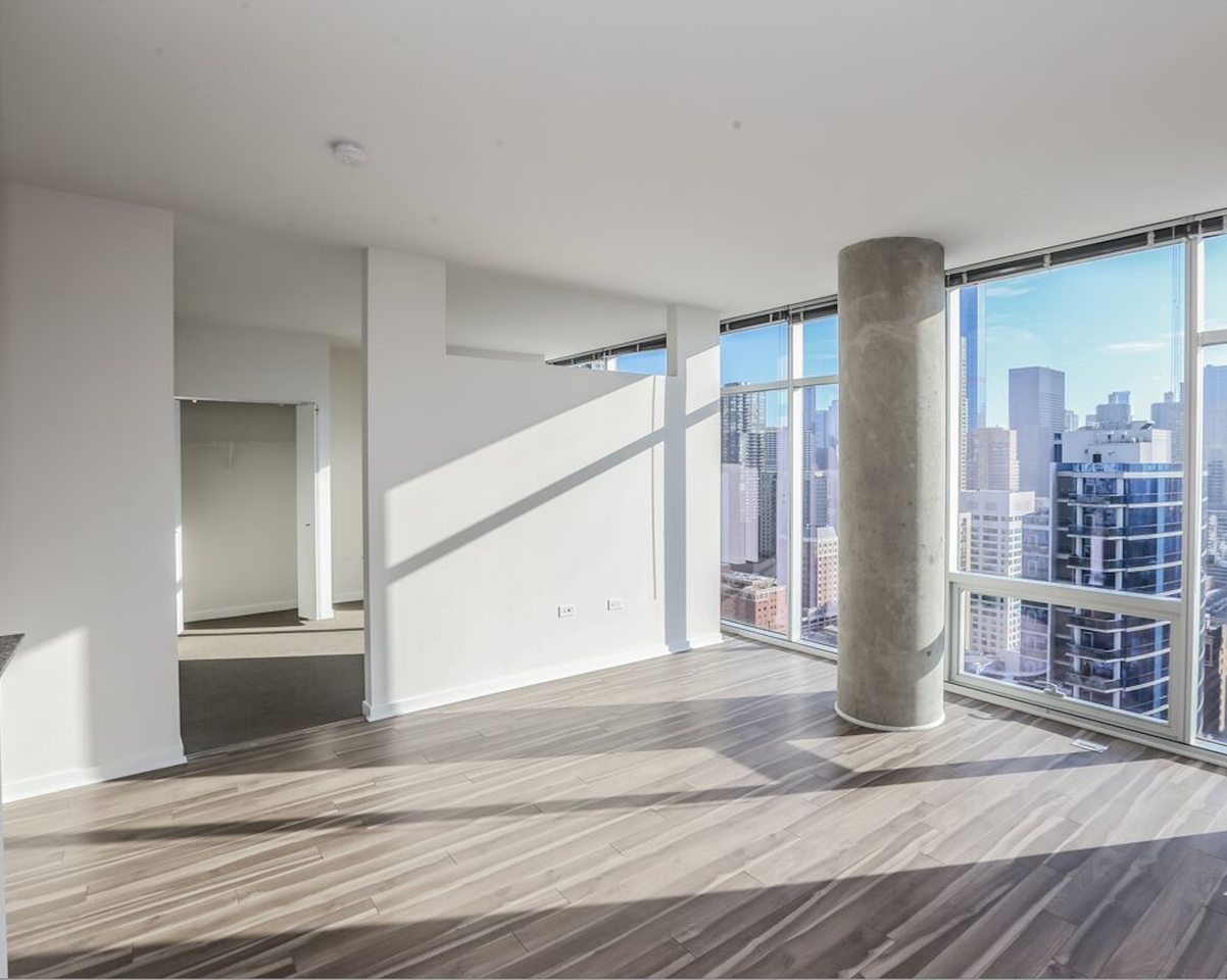 737 N La Salle Dr #2902