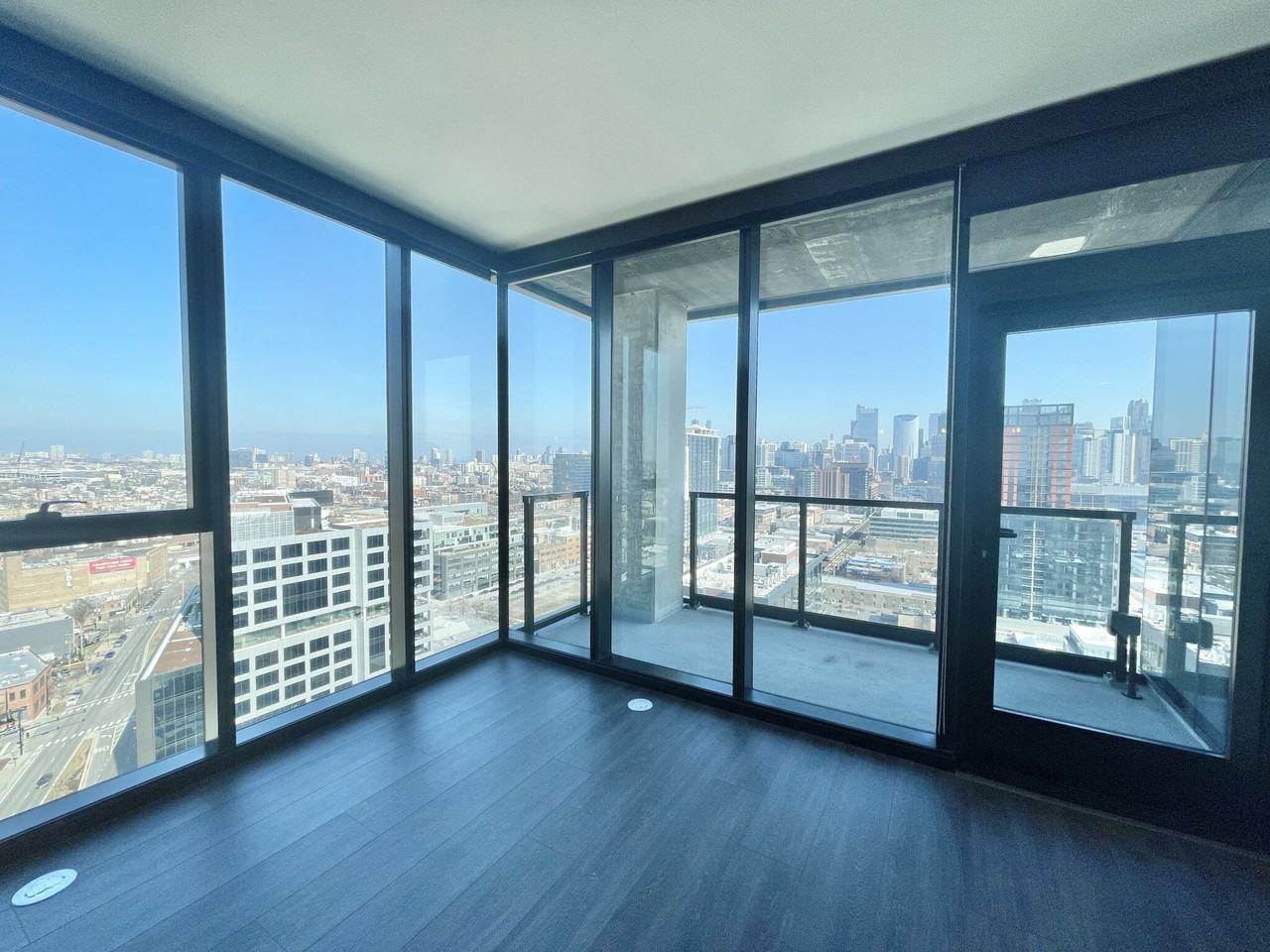 1301 W Washington Blvd #407 - Photo 2 of 12