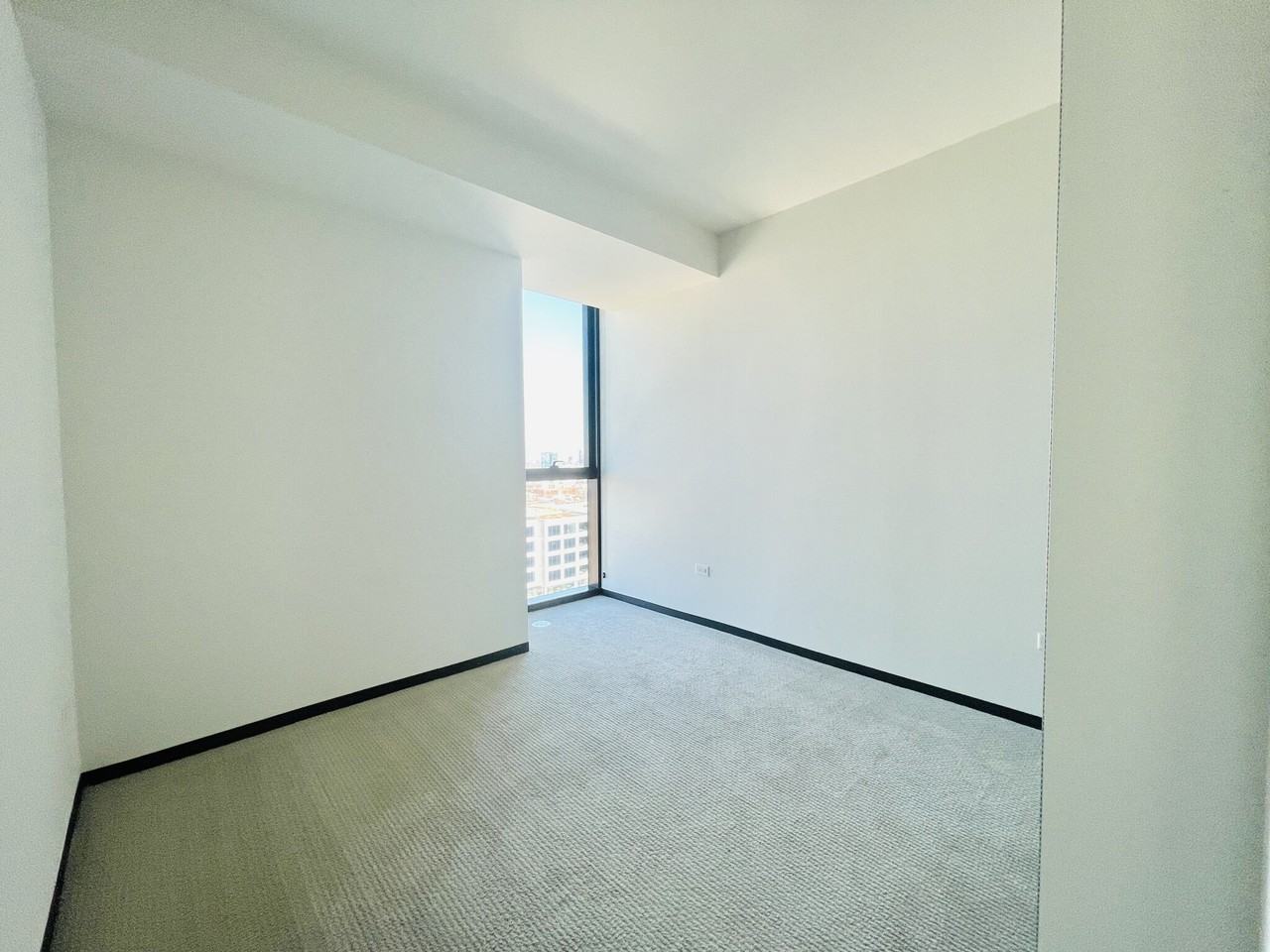 1301 W Washington Blvd #407 - Photo 7 of 12