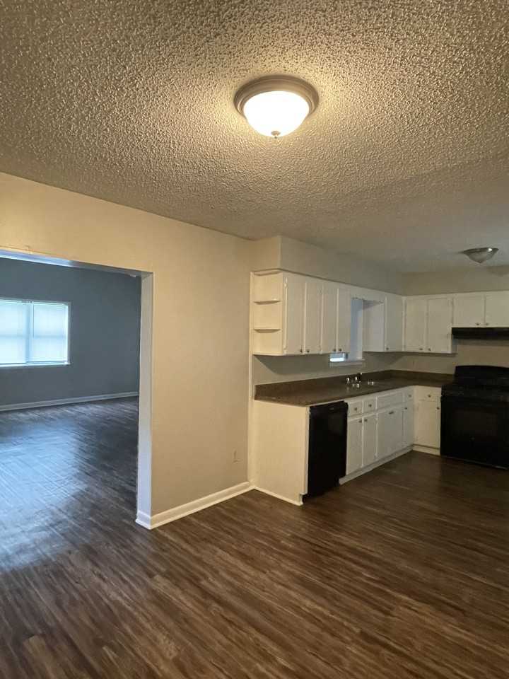 20 Hanover Dr - Photo 4 of 12