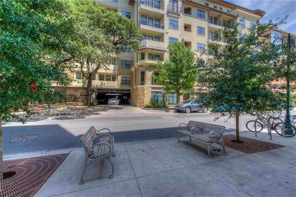 2505 San Gabriel St #103 - Photo 3 of 16