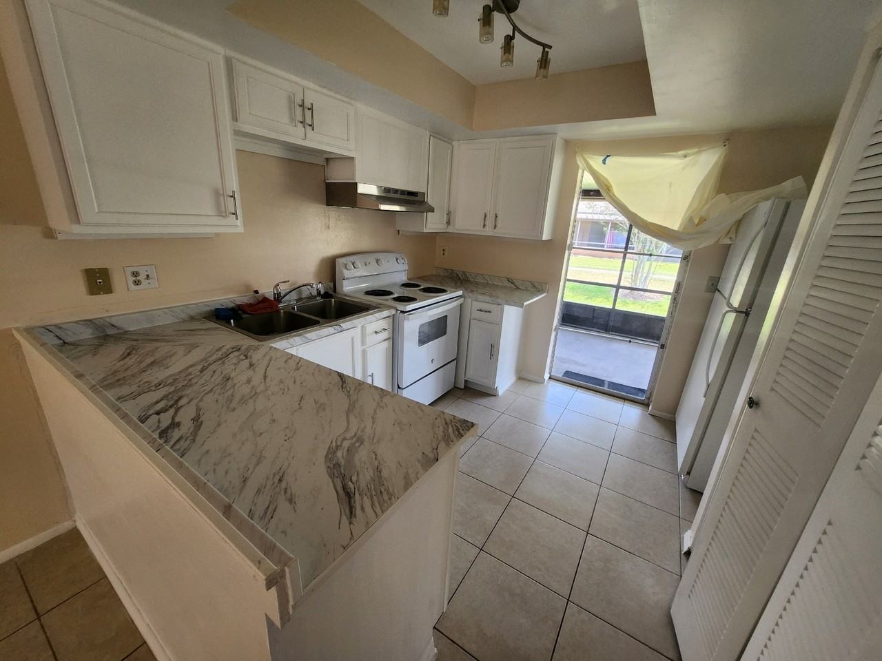 29 W Country Cove Way - Photo 5 of 9