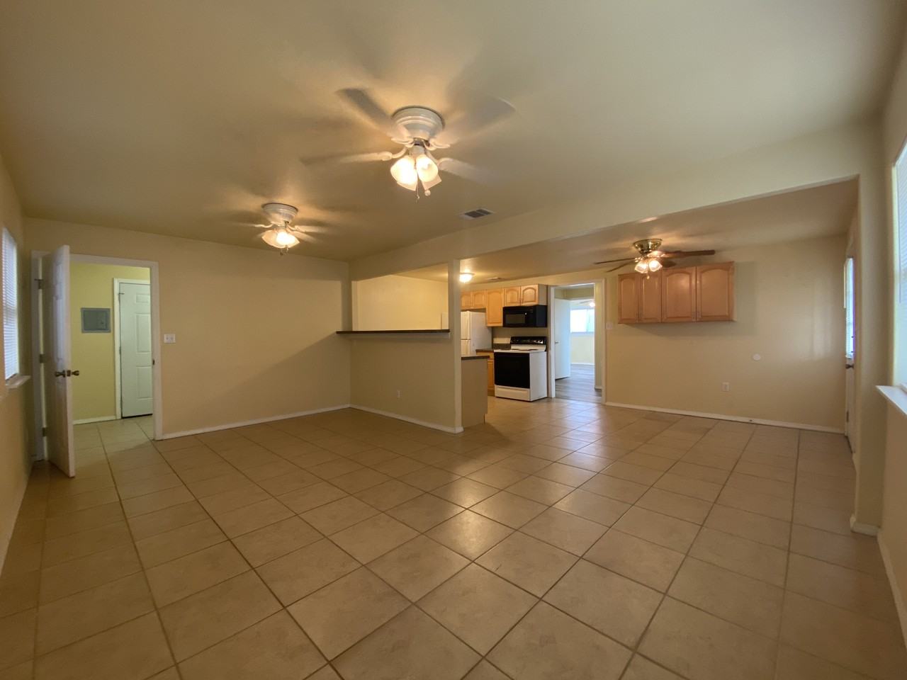710 Bluntzer Rd - Photo 2 of 10