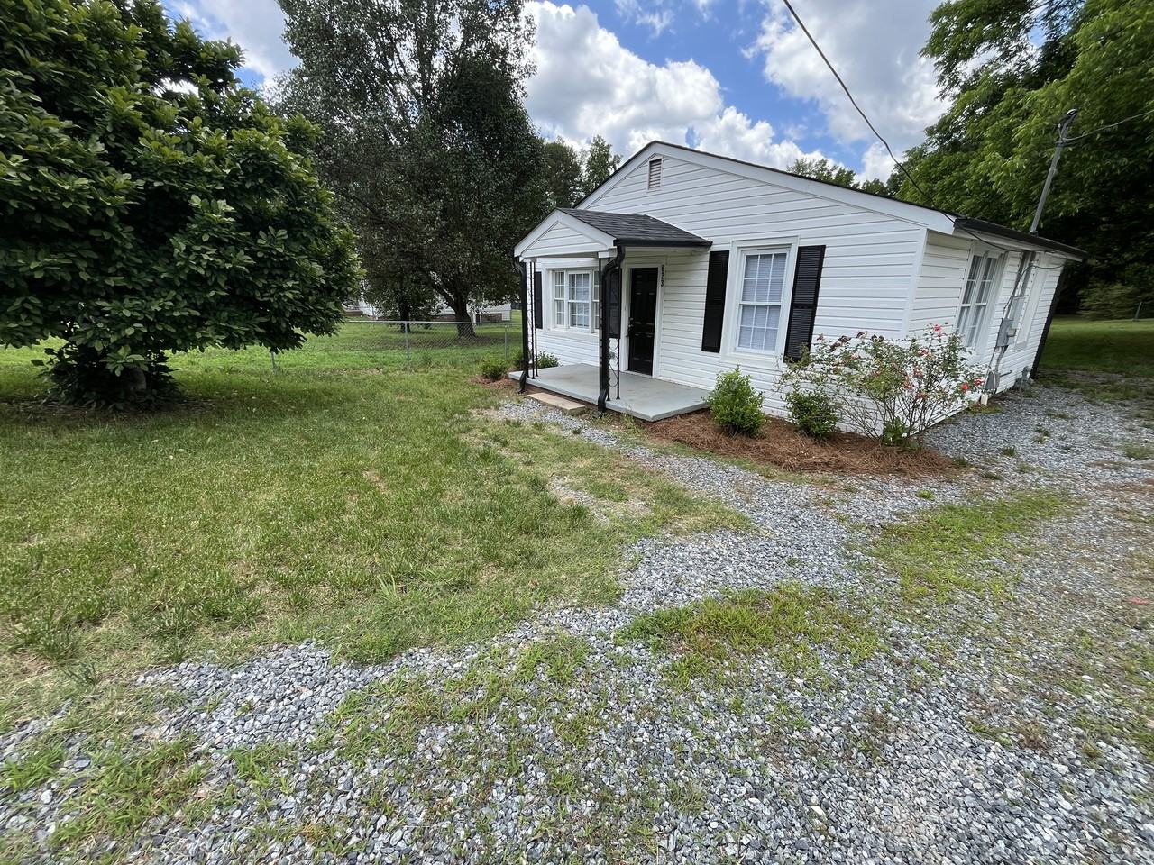 623 Central Dr Nw - Photo 3 of 31