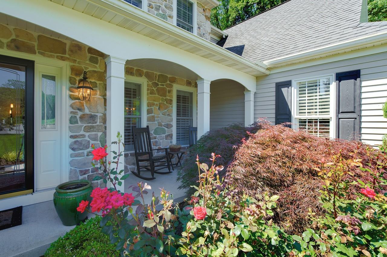 3 Meadowlark Ln - Photo 2 of 25