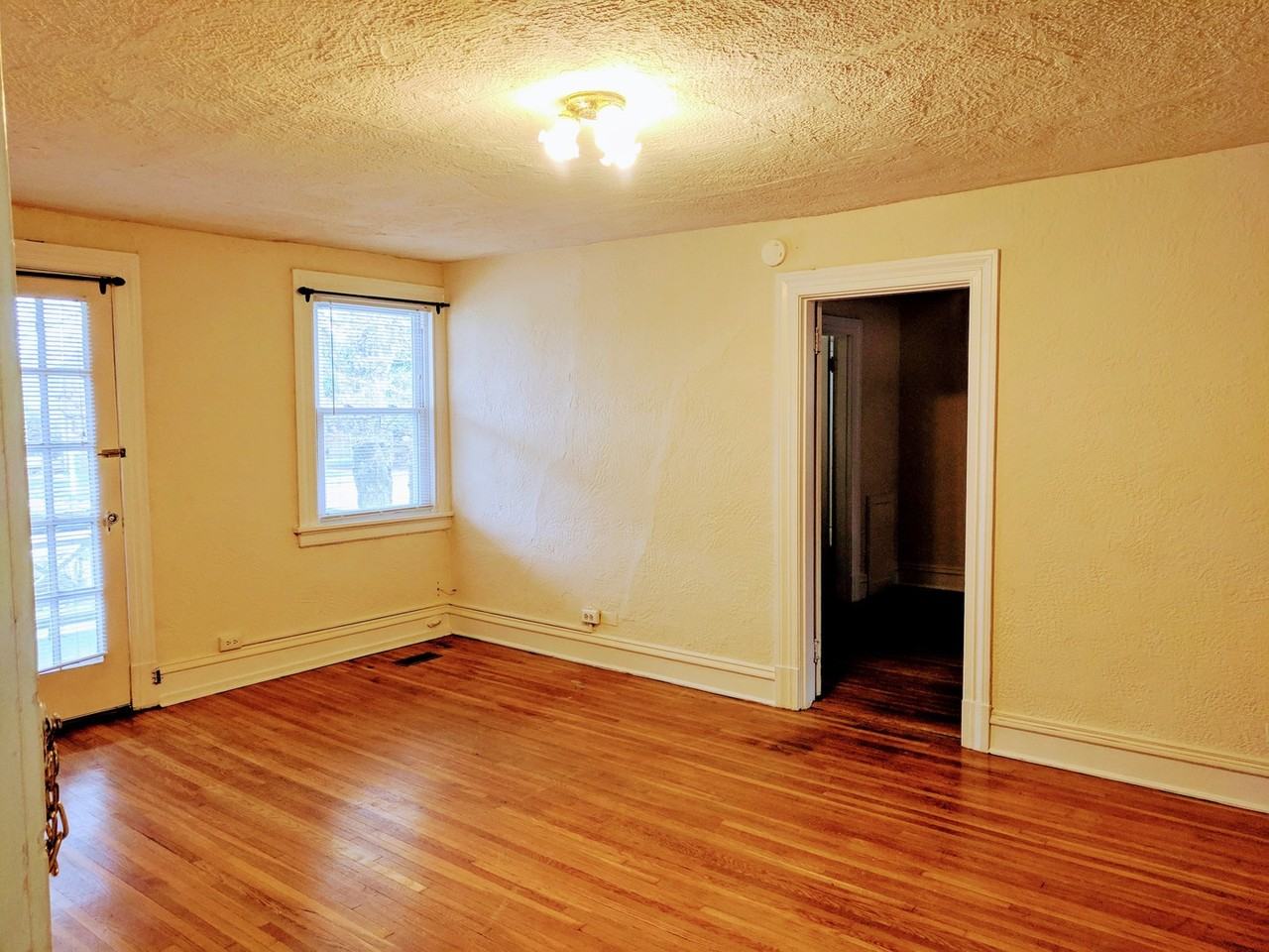 4309 Grove Avenue - Photo 7 of 45