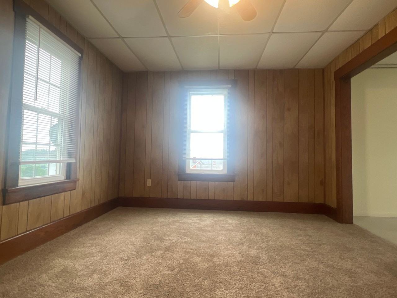 300 Belmar Ave - Photo 6 of 19