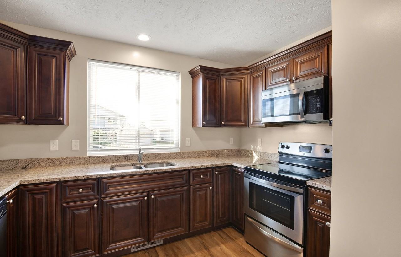 2833 W Rose St - Photo 4 of 26