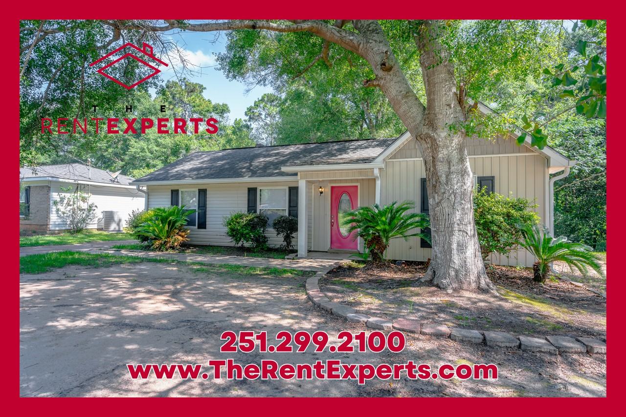 9700 Royal Woods Drive North - Photo 2 of 26