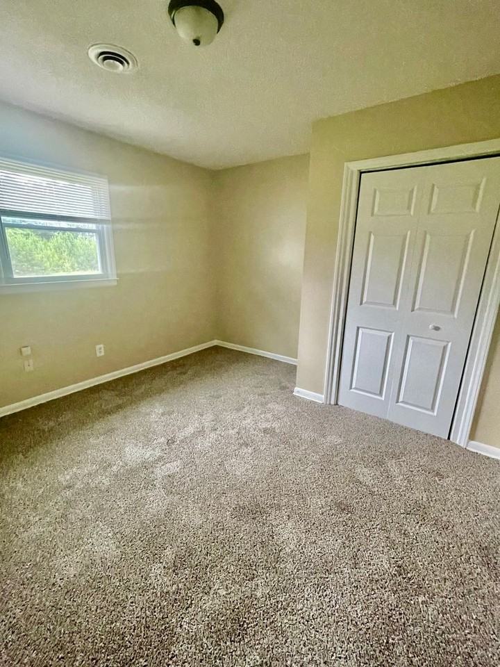 1333 Dartwood Ln - Photo 6 of 7