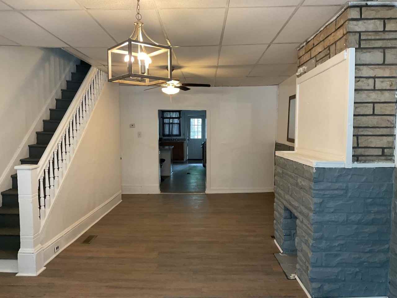 1146 1/2 Derry St - Photo 2 of 26