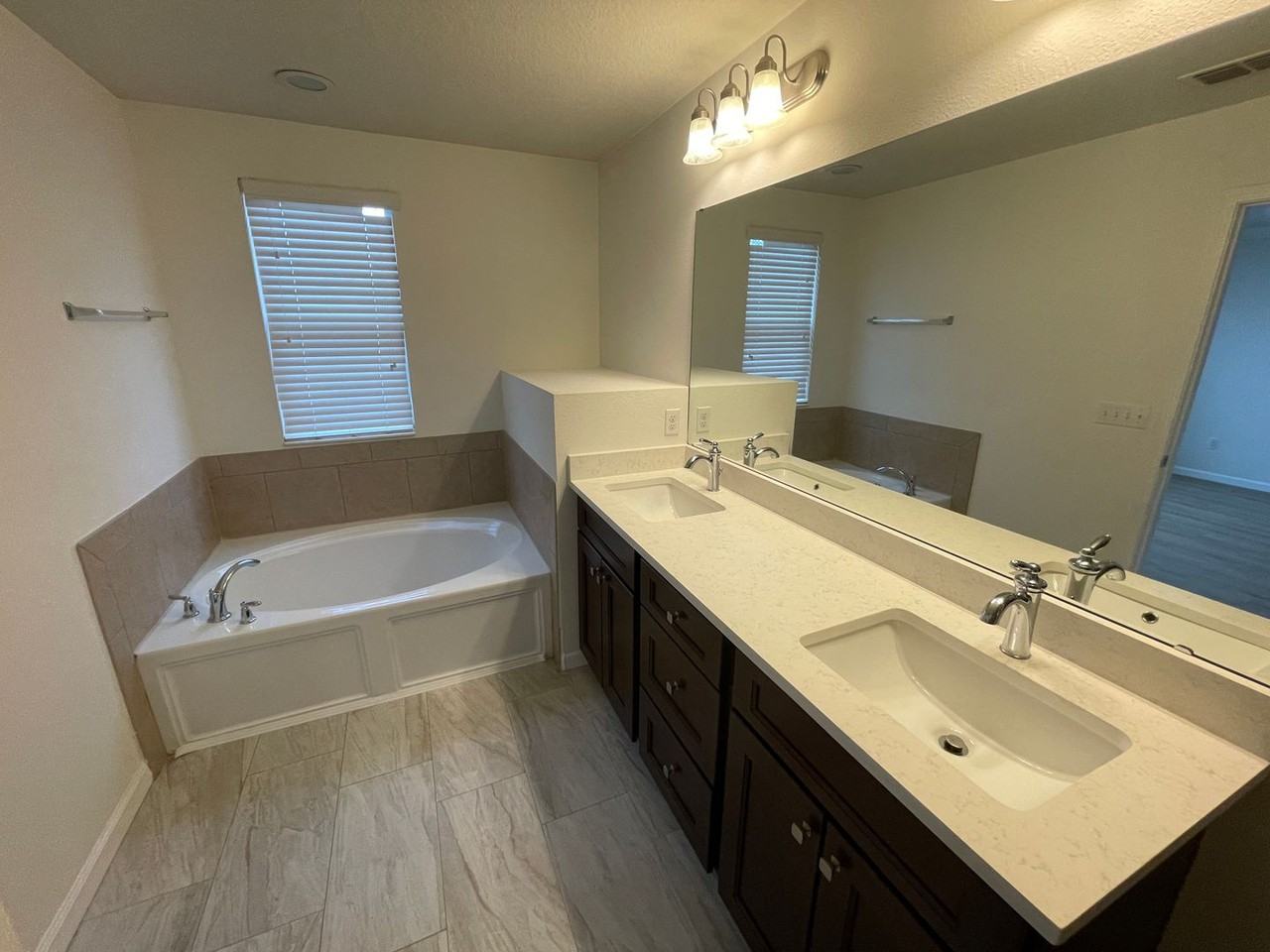 1793 Grand Rue Dr - Photo 6 of 12
