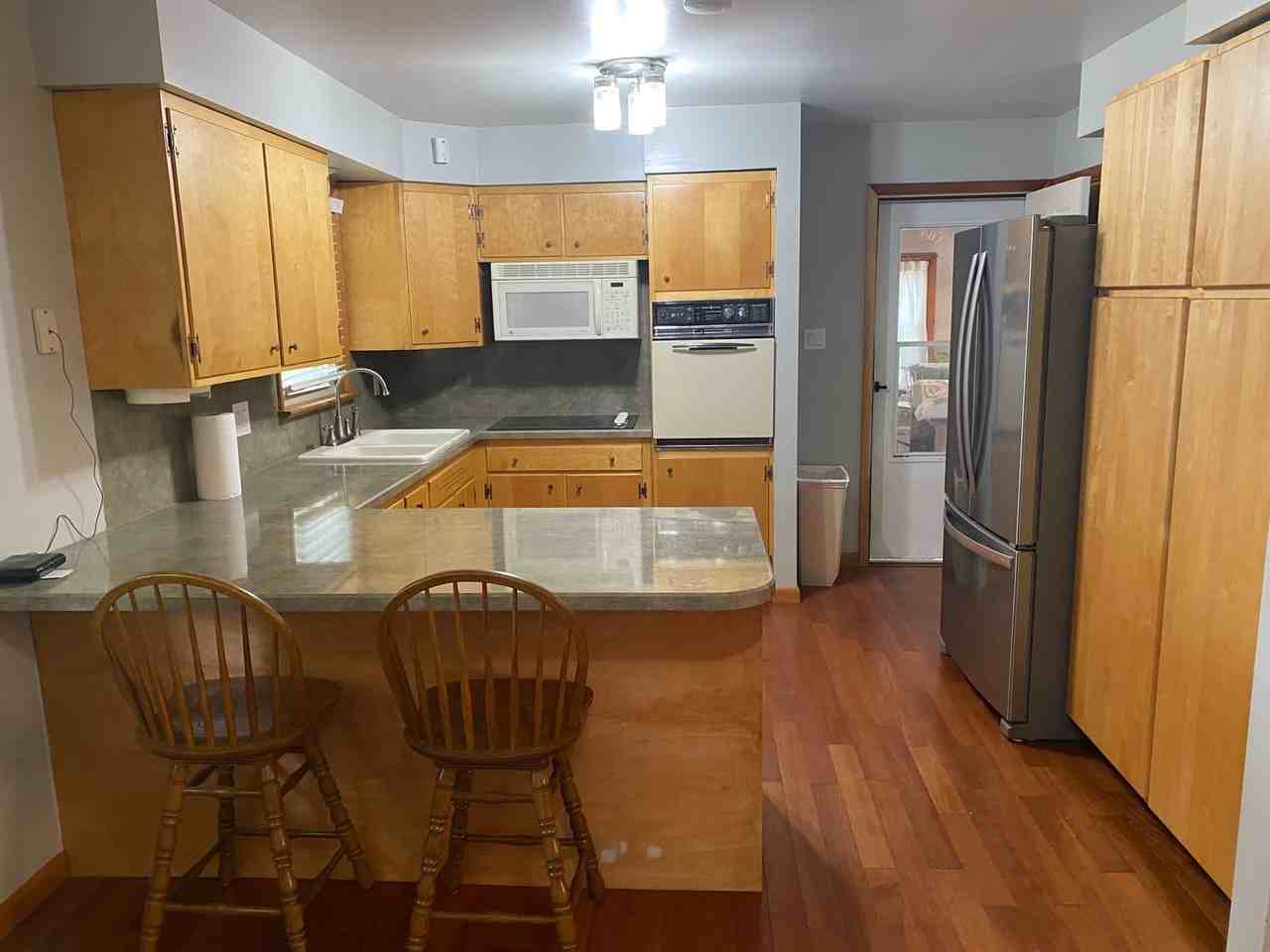 5 Casey Dr - Photo 3 of 14