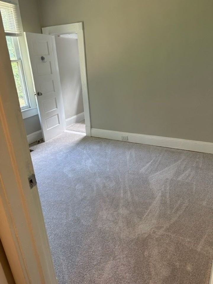 1909 Ashley Rd - Photo 6 of 7