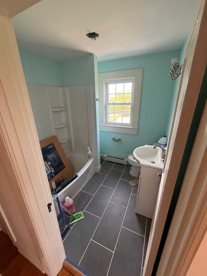 404 11th St - Photo 4 of 26