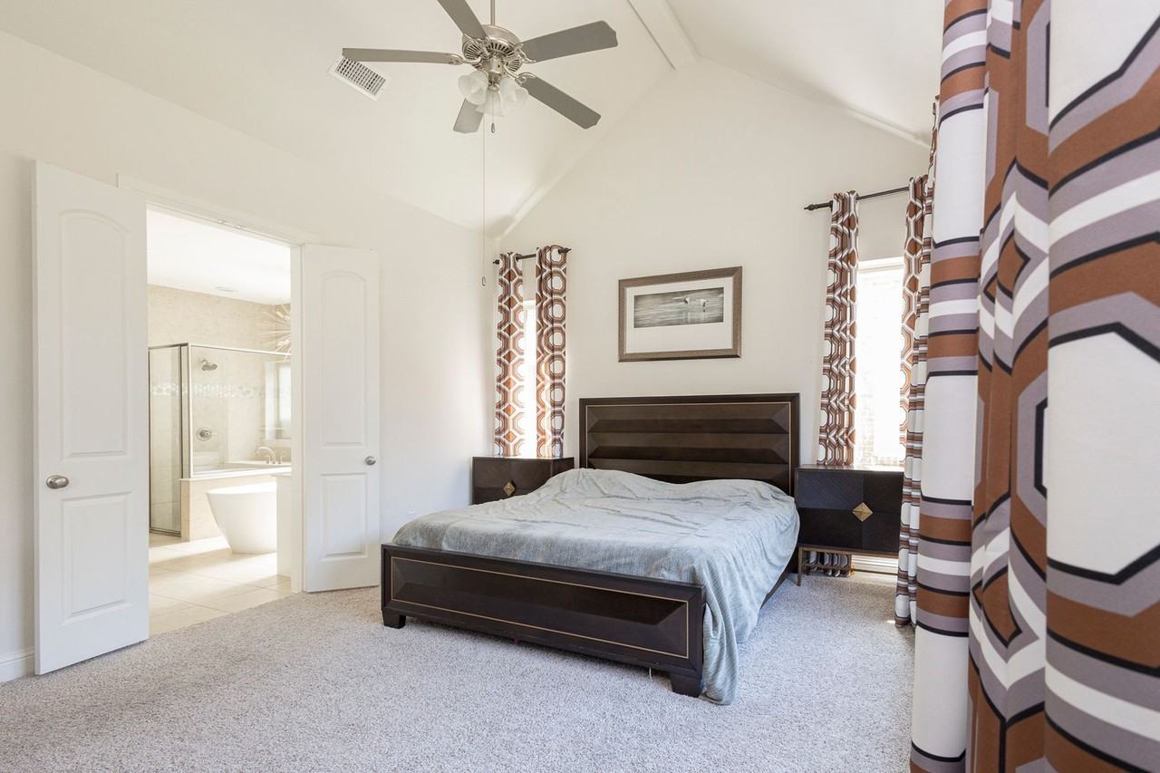 8724 Majors Cir - Photo 5 of 26