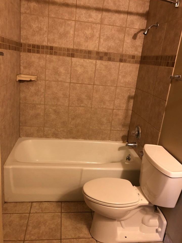 1660 G Street - Photo 4 of 9