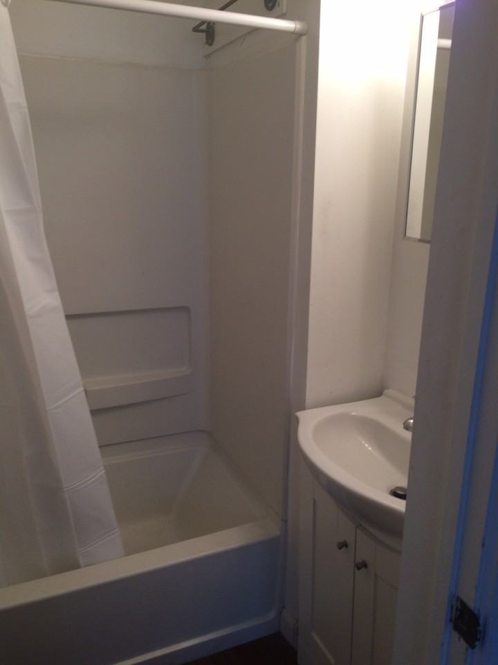 638 N. High St. - Photo 4 of 20