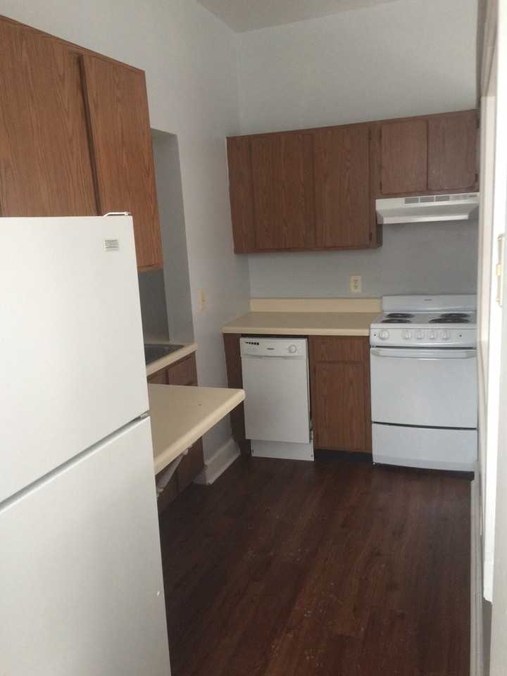 638 N. High St. - Photo 6 of 20