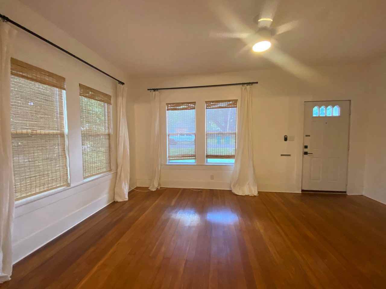 113 E 8th Ave - Photo 3 of 25