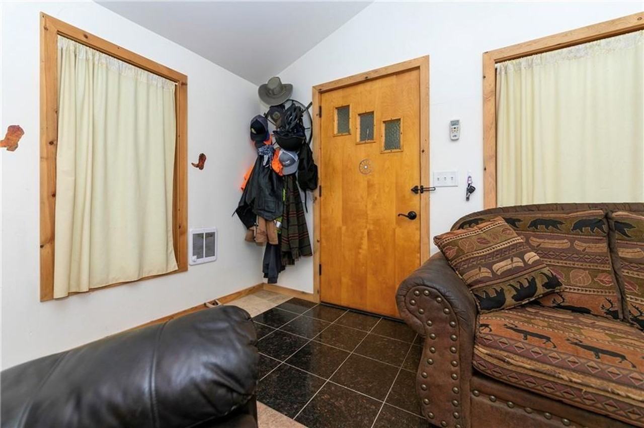 925 N 24th St - Photo 6 of 12