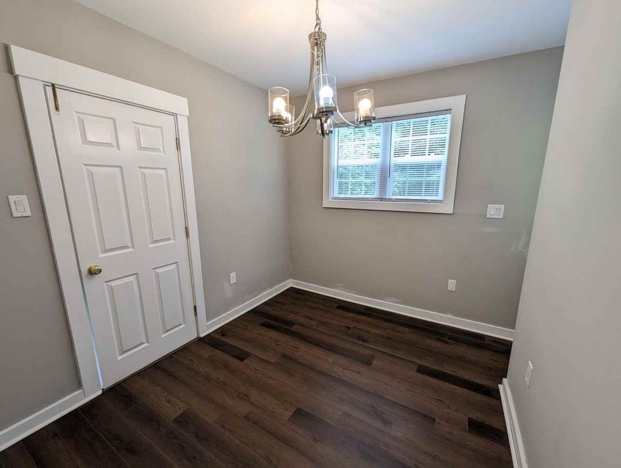 4102 Ironbound Rd - Photo 5 of 11
