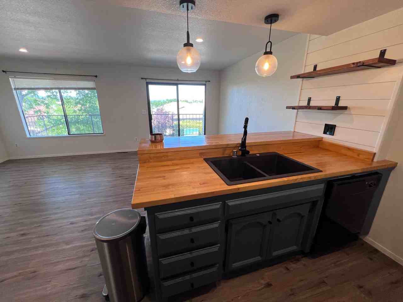 831 Mission Sierra Ct - Photo 5 of 21