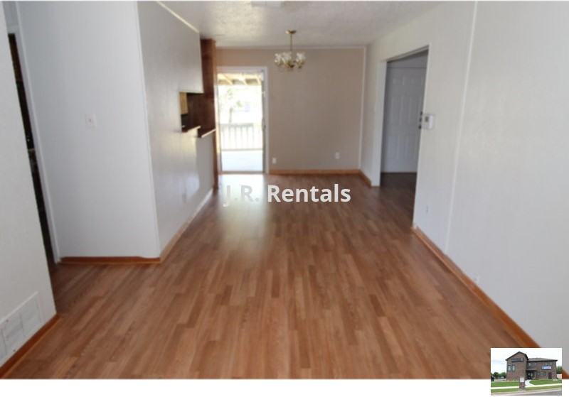 2603 Mountain Ave - Photo 2 of 50
