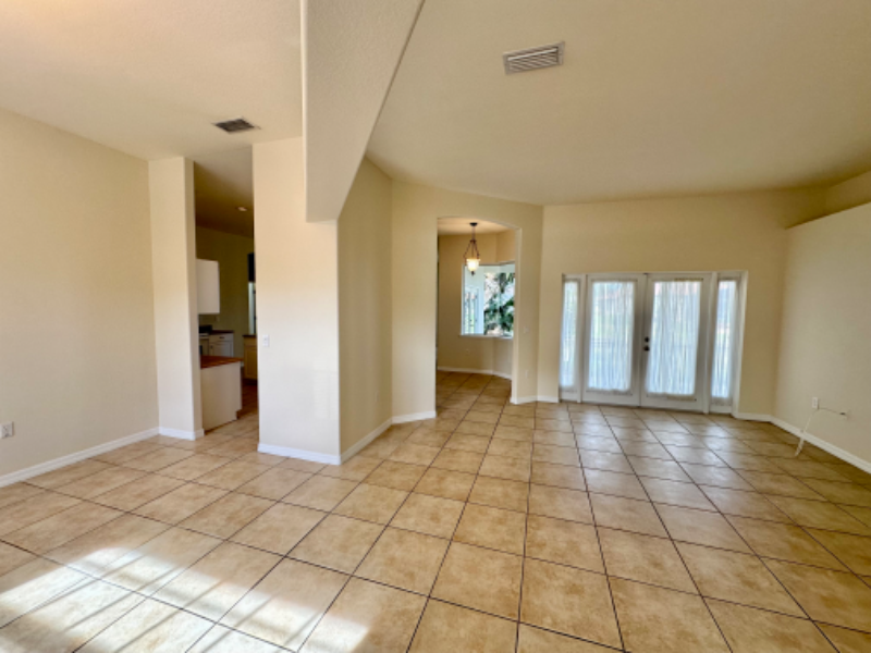 59 Coral Reef Ct N - Photo 2 of 20