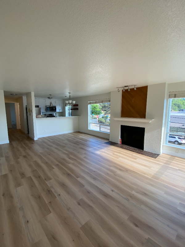 1404 West Boston Street #201 - Photo 3 of 17