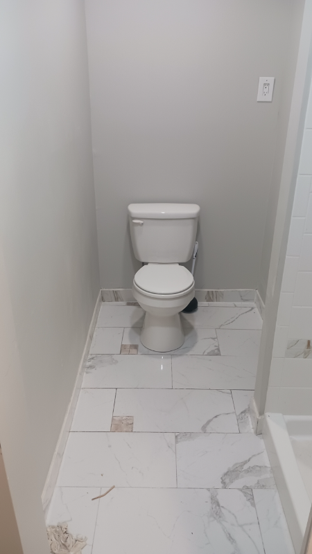 4736 Walden Pond Dr - Photo 3 of 8