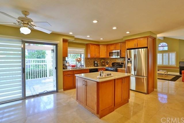 1404 Bodega Way #5 - Photo 3 of 23