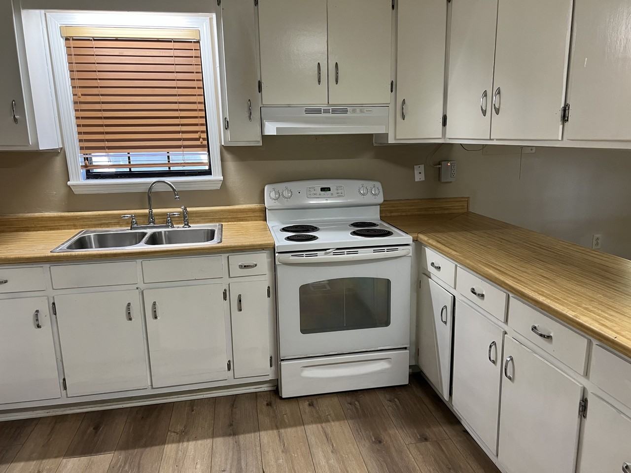 9230 Anniston Dr #NA - Photo 3 of 9