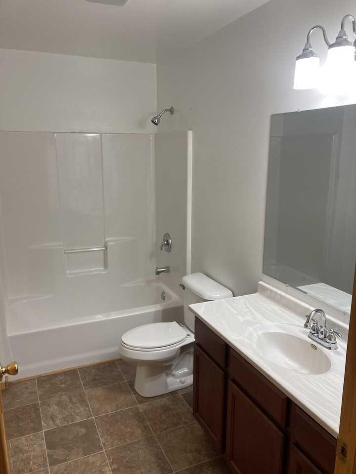 205 Curtis Dr #205 - Photo 2 of 8