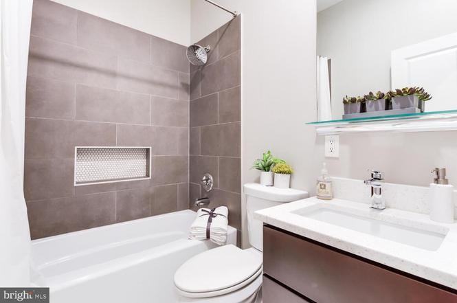 30 Hanover Pl Nw #1 - Photo 7 of 11