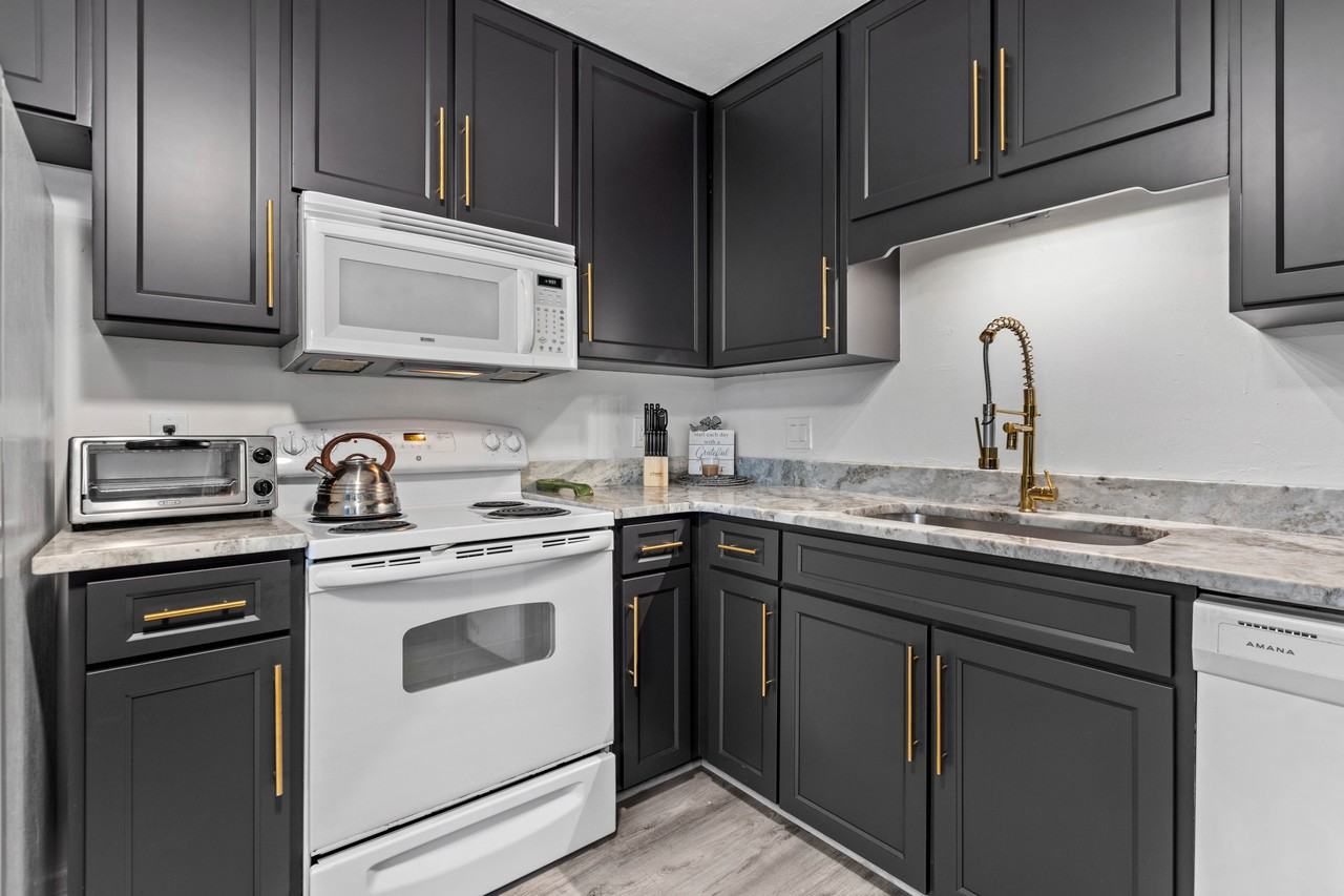 417 Williams St #C - Photo 6 of 26