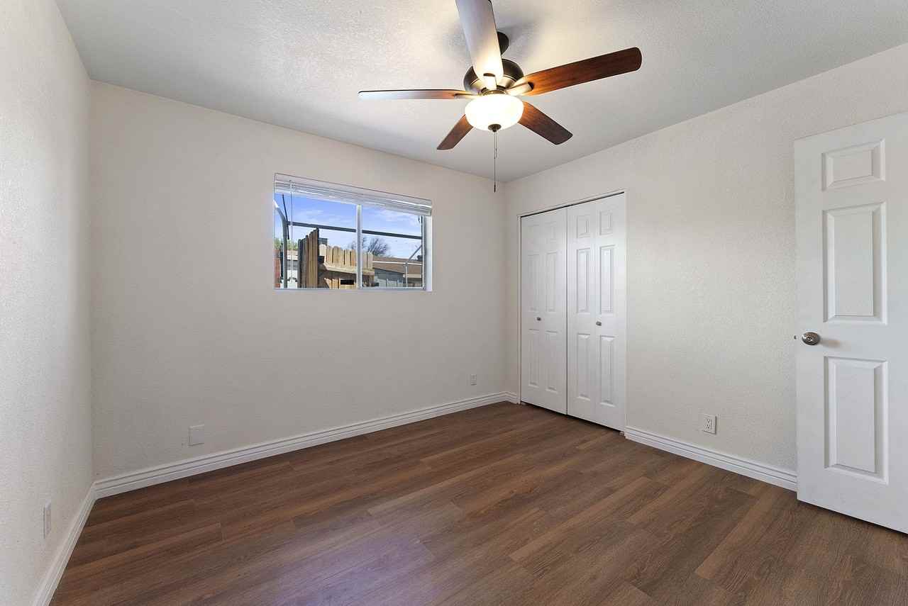 701 N Central Dr #5 - Photo 7 of 27